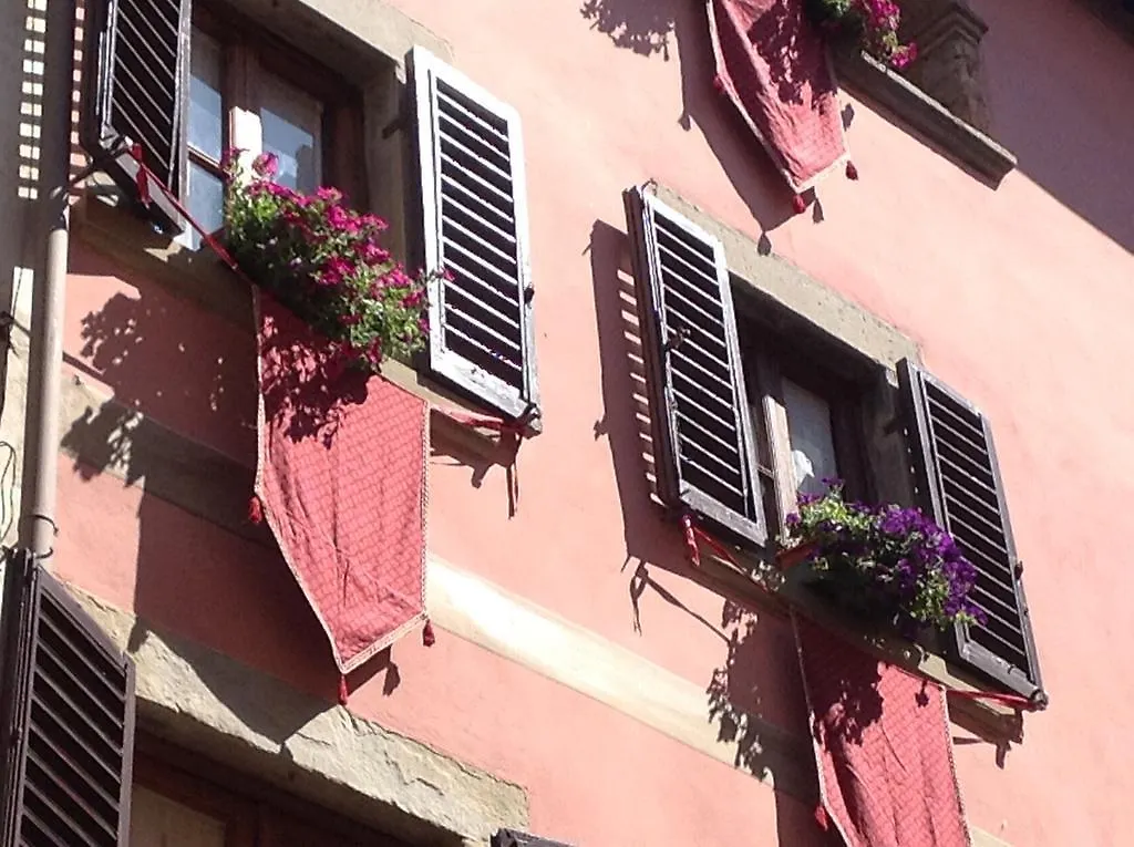 Apartment Ferienwohnung La Finestra Sul Borgo Dimora Storica Laterina Italien
